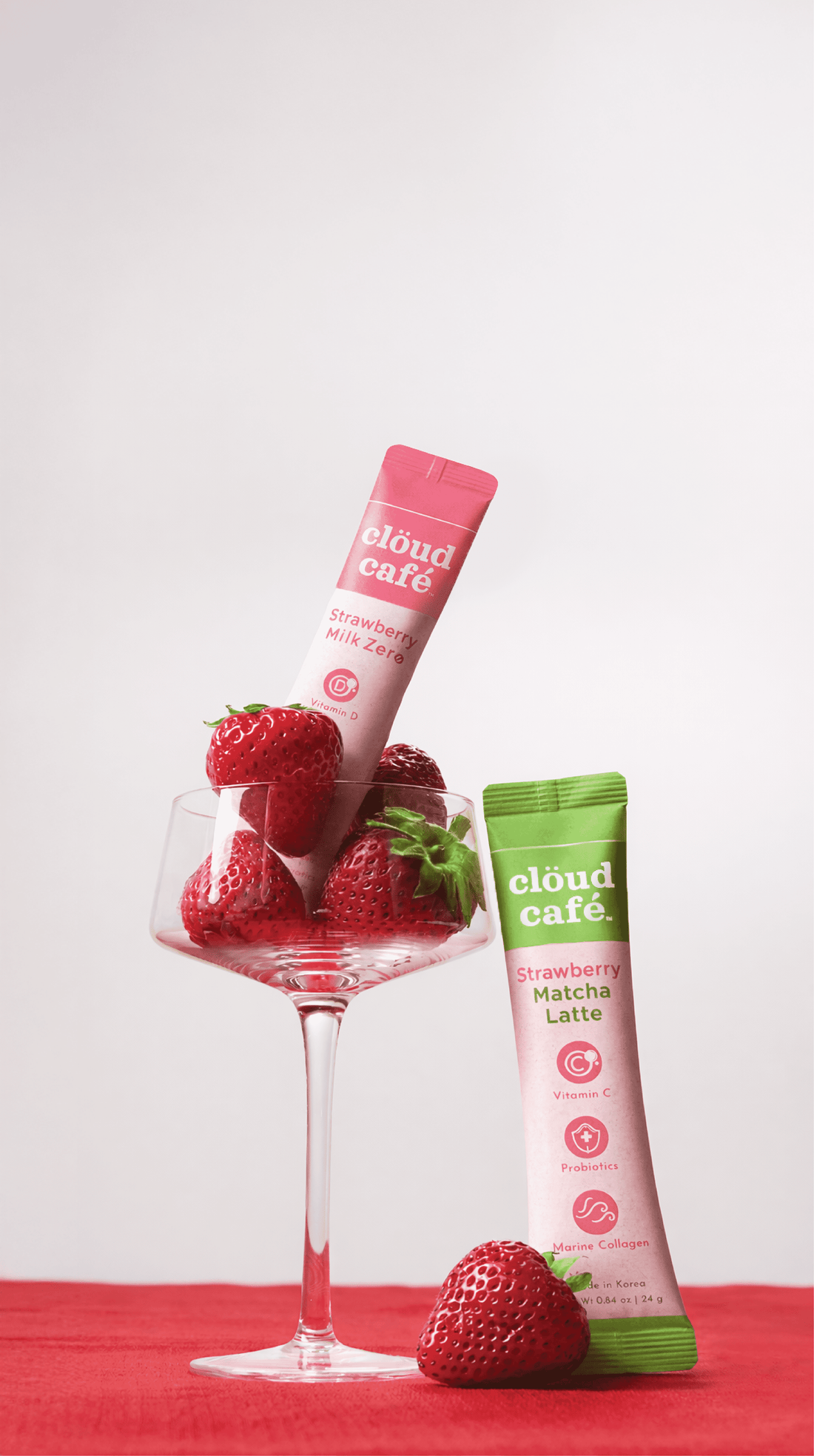 clöud café strawberry-flavored products with strawberries on a white background